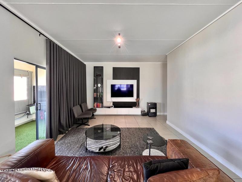 To Let 2 Bedroom Property for Rent in The Huntsman Western Cape